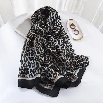 2020 Novo Blagovno Znamko Oblikovalec Svileni Šal Leopard Verige Foulard Ruta Dolgo Velike Šali Obloge Pozimi Vratu Rute Pashmina Hidžab