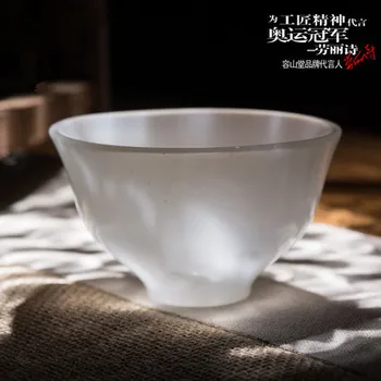 2017 High-end luksuzni Belega jade porcelana vdelan z sterling srebro skodelice srebrno rib skodelice master tea cup darilo čaj nastavi 1 kos