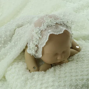 Ročno Ljubek Dojenček Dekle Čipke Cvetlični Bonnet s Pearl Cvet Vintage Stilu, Klobuki za Novorojenega Otroka z Bliskavico Pribor