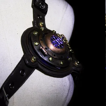 GearDuke Gothic Letnik Rjava Seksi PU Usnje Prsni Pas Trakovi Pasu Opremo z LED Luči Steampunk Viktorijanski Prsih Trak