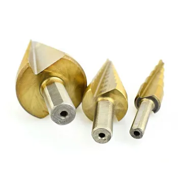 Korak drill bit 32mm Trikotnik konica svedra 4-32mm/4-20 mm/4-12 mm Trikotni kolenom vrtati Naravnost flavta korak trikotno obliko pagoda