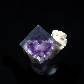 Naravni Kremen Vijolično Fluorite Mica Mineralnih Kristalov Vzorcu iz Yaogangxian Province Hunan Kitajska A3-2