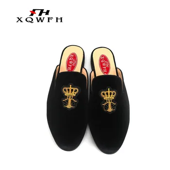 Red Velikosti Vezenje Krono Moških Žametne Copate Modelov Modni reviji Men ' Casual Čevlji Strani Evropske Elegantni Sandali