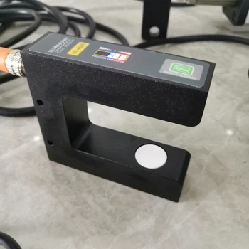 Servo Rob Line Položaj Nadzorni Sistem EPC Spletni Priročnik Nadzorni sistem Krmilnik z Ultrazvočni Senzor