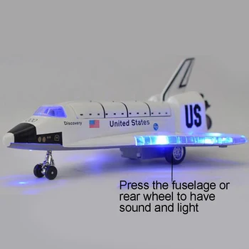 Nove Zlitine Diecast Space Shuttle Cast Vesoljskega Plovila Space Letalo, Potegnite nazaj Modela z Zvokom, Svetlobo, Glasbo, Zaslon Stojalo Otrok Otroci Igrače