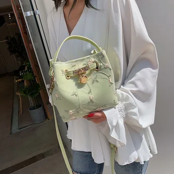 Cvetje Vezenje Vedro Crossbody Torbe Za Ženske 2021High Kakovost Luksuznih Torbic Oblikovalec Sac Dame Rami Messenger Bag