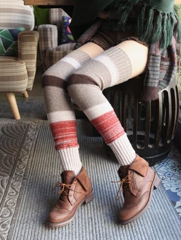 Pozimi Dolgo Leg Ogrevalnike Retro Moda za Ženske Zimske Botas Mujer Nov Prihod Stegna Manšete Toplo Opremo 1pair Prugasta