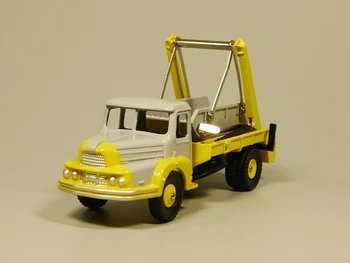Dinky igrače Camion UNIC MULTIBENNE MARREL Diecast model avtomobila