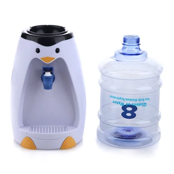 Pingvin razpršilnik vode ChanLengXing osem kozarcev vode brez toplote Mini srčkan 2 litra vode kapaciteta stroja